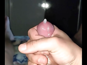 Big cock Japanese masturbates and cum on rs