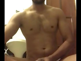 Solo pleasure of an Indian hunk