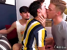 Stepbro brothers have a hot and steamy bareback anal sex in the living room