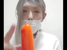 Chimi Risas femboy adventure with sausages at the sink