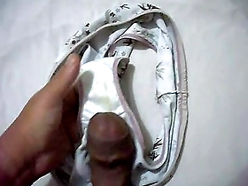Solo boys secret pleasure: cum on wifes panties